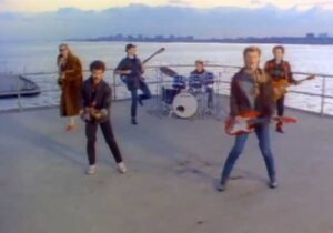 Hall & Oates >> Say It Isn’t So